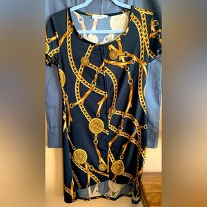 Cute dress (above the knees)